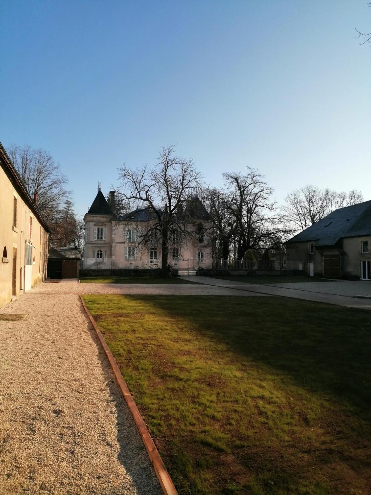 Domaine De Prefond Bed & Breakfast Bengy-sur-Craon Room photo